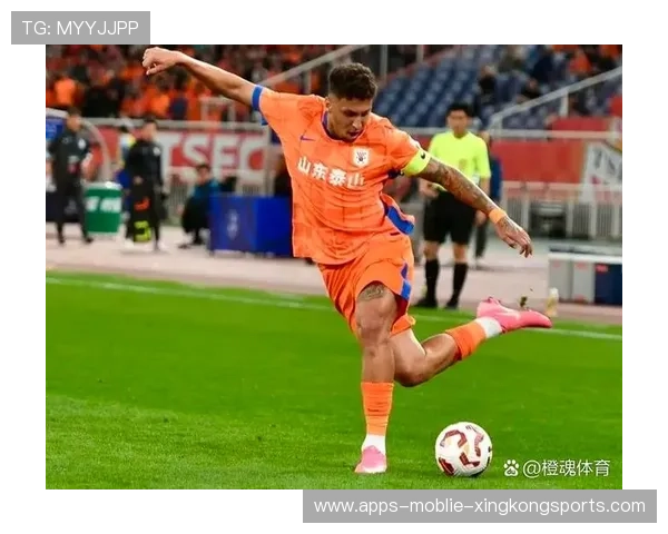 青岛海牛强势拉边推进不断压缩对手整体空间